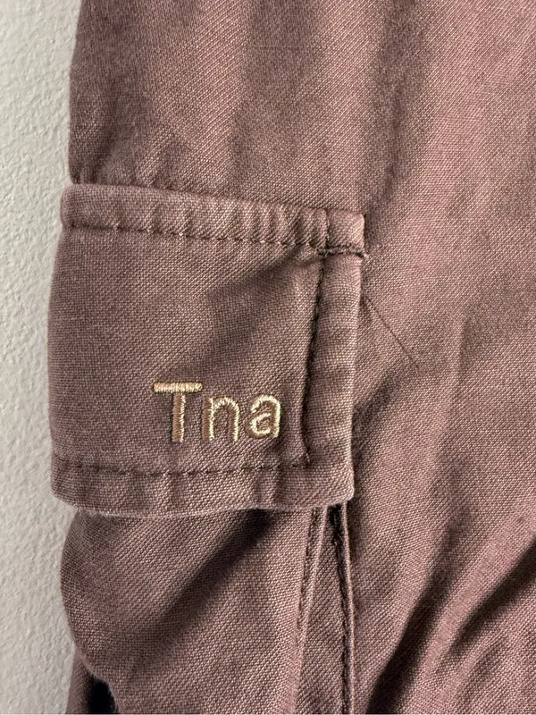 Aritzia Tna Cotton Cargo Pants Brown Utility Parachute Joggers Size 6 - Image 6