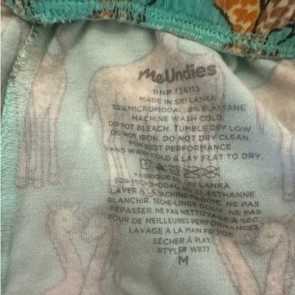 MeUndies Women’s Pajama Set Giraffe Print Button Up Top & Shorts Size M - Image 6