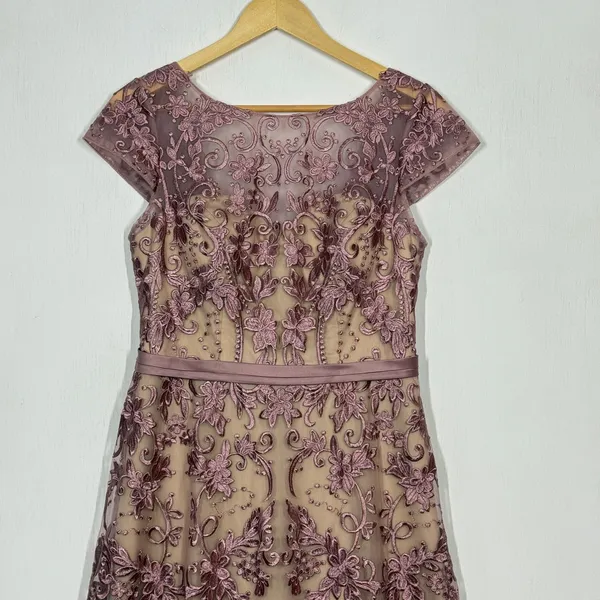Azazie Sanna Midi Tulle A-Line Dress‎ Size 6 Dusty Rose Champagne Floral Lace - Image 3