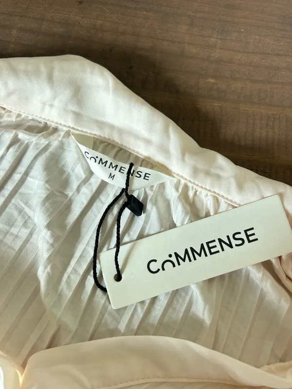 Commence Cream Pleated Plisse Button Down Shirt Long Sleeve Blouse Size M NEW - Image 4