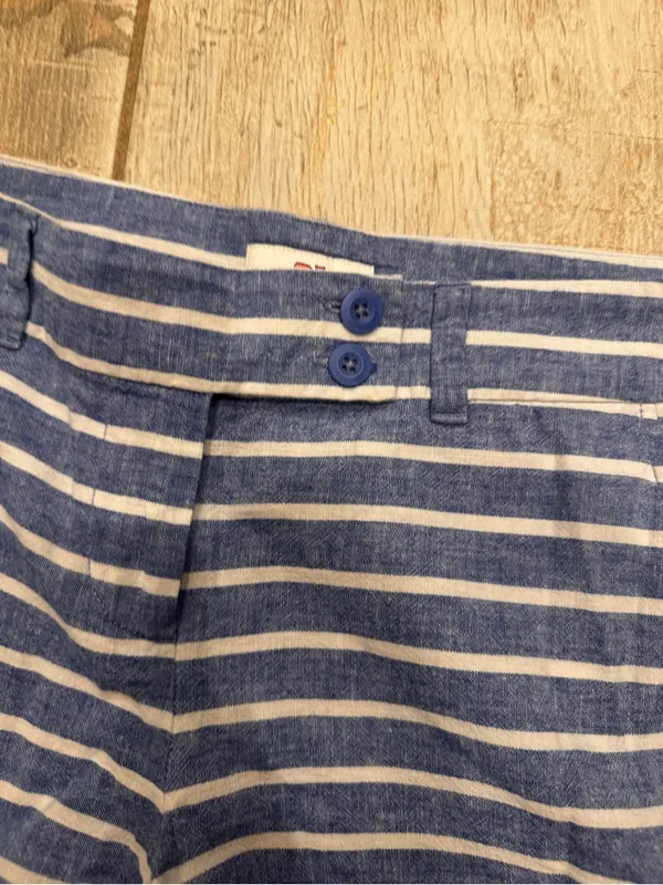 Striped Blue and White Vineyard Vines Shorts - Image 3