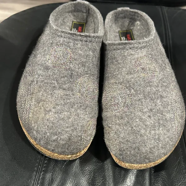 Haflinger Gray Felt Slip - Image 6
