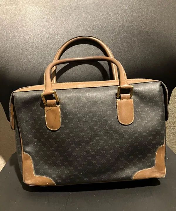 Gucci Vintage Bag - Image 2
