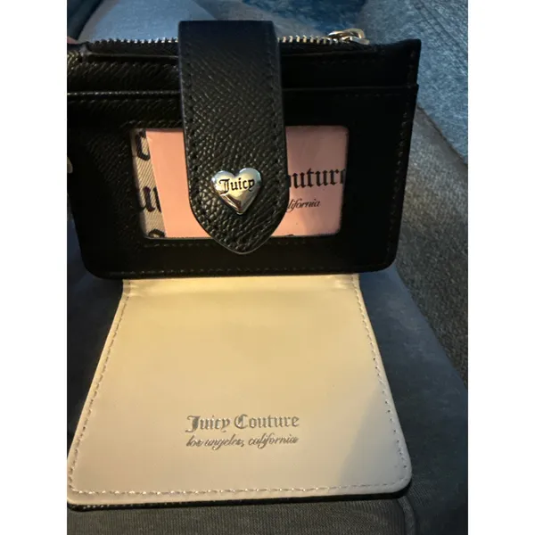 Juicy Couture Card Case Wallet Black Jacquard Logo Strawberry Heart Keychain NWT - Image 5