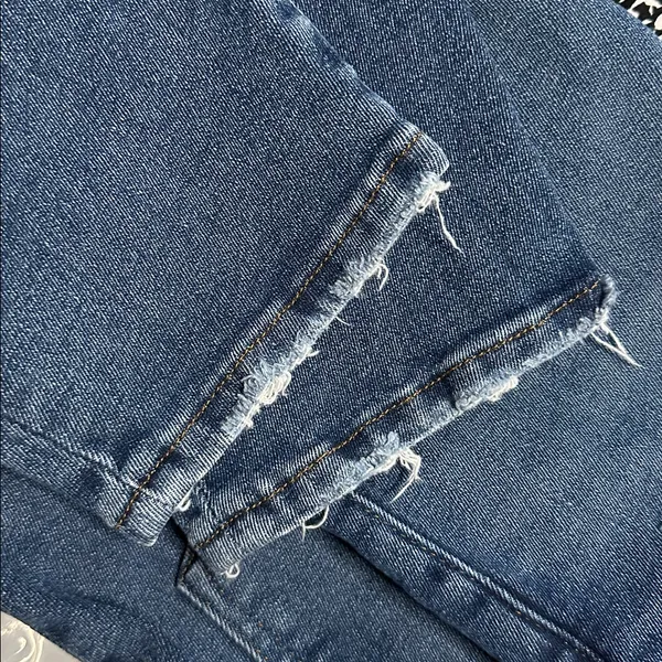 Good American Skinnny Jeans - Image 5