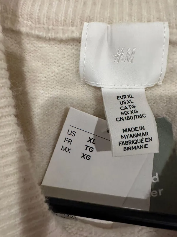 H&M Cream Knit Sweater - Image 4
