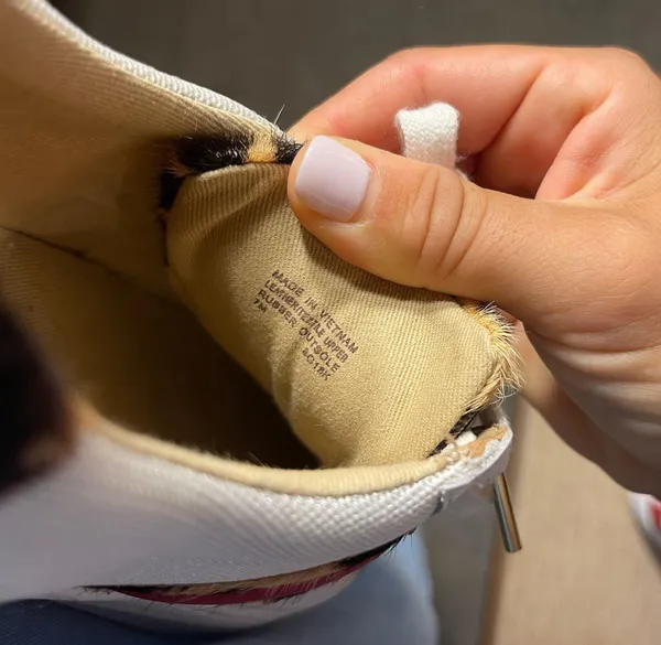 Shoes - Image 8