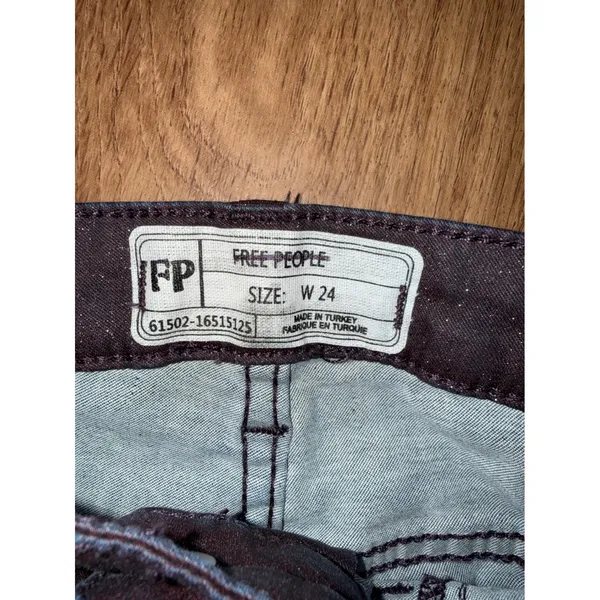 Free People Dark Plum Metallic Shimmer Skinny Jeans High Rise‎ whimsical Goth - Image 5