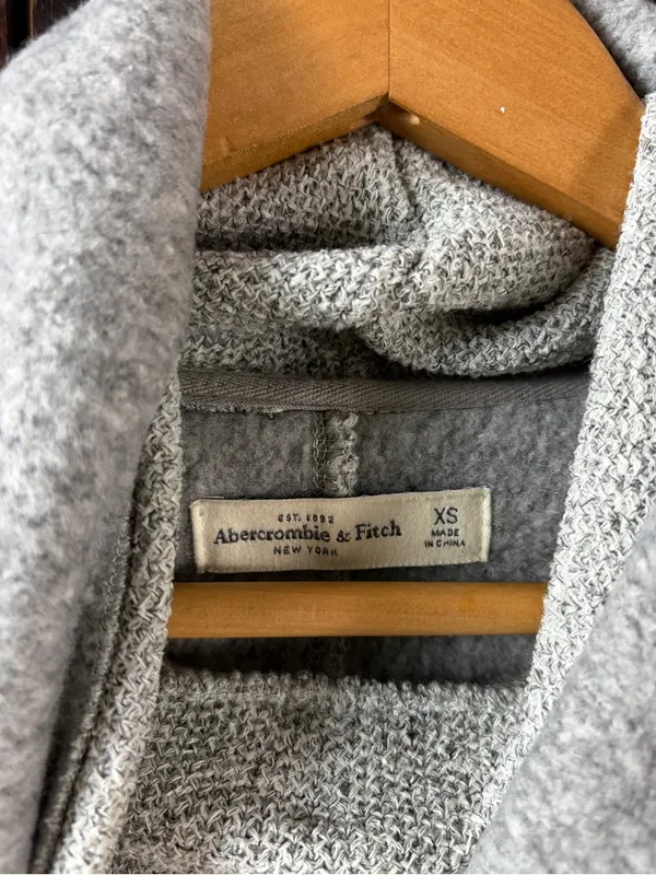 Abercrombie & Fitch Women’s Gray Fleece Sweater Pullover XS - Image 6