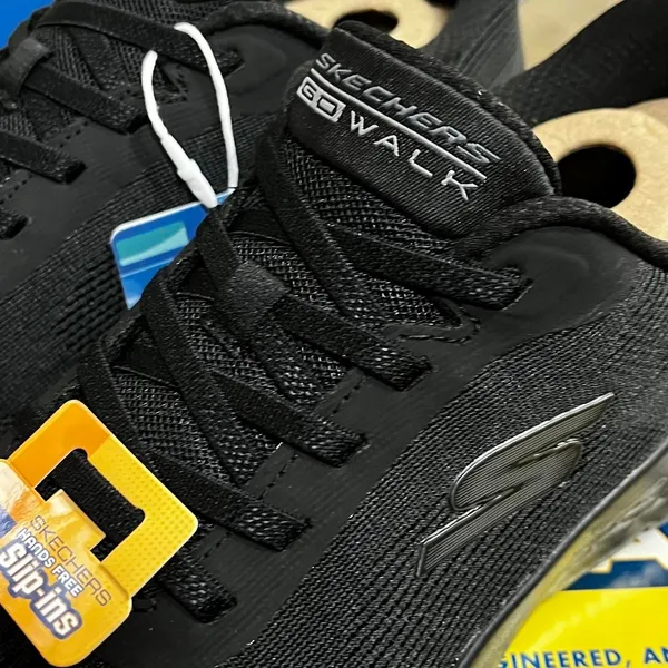 Skechers Women's Black Trainers - Image 6
