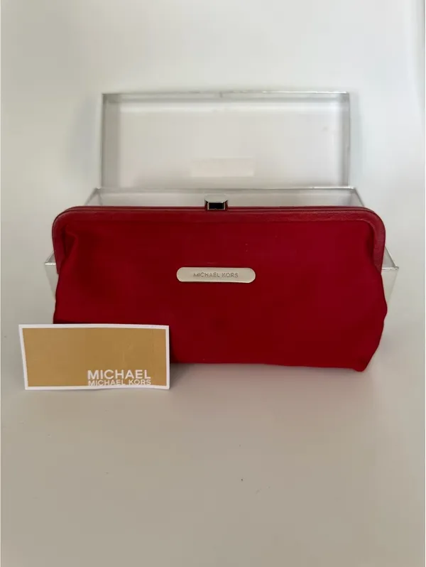 Michael Michael Kors red clutch - Image 4