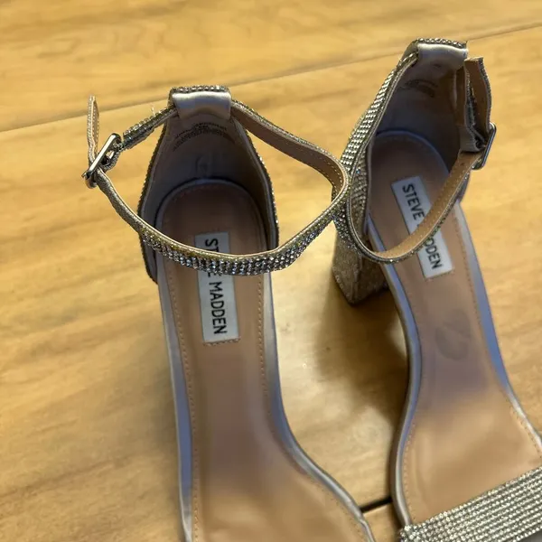Steve Madden Franky Spark Silver Bedazzled Crystal Open Toe Strap Heels Size 9.5 - Image 3