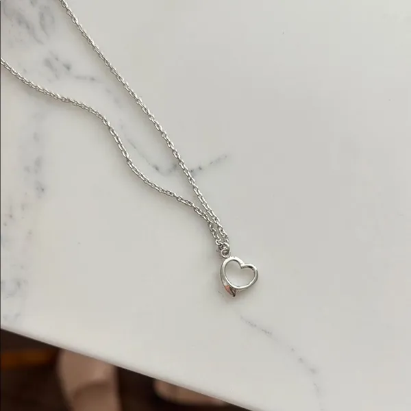 Elegant Silver‎ Heart Necklace Silver - Image 4