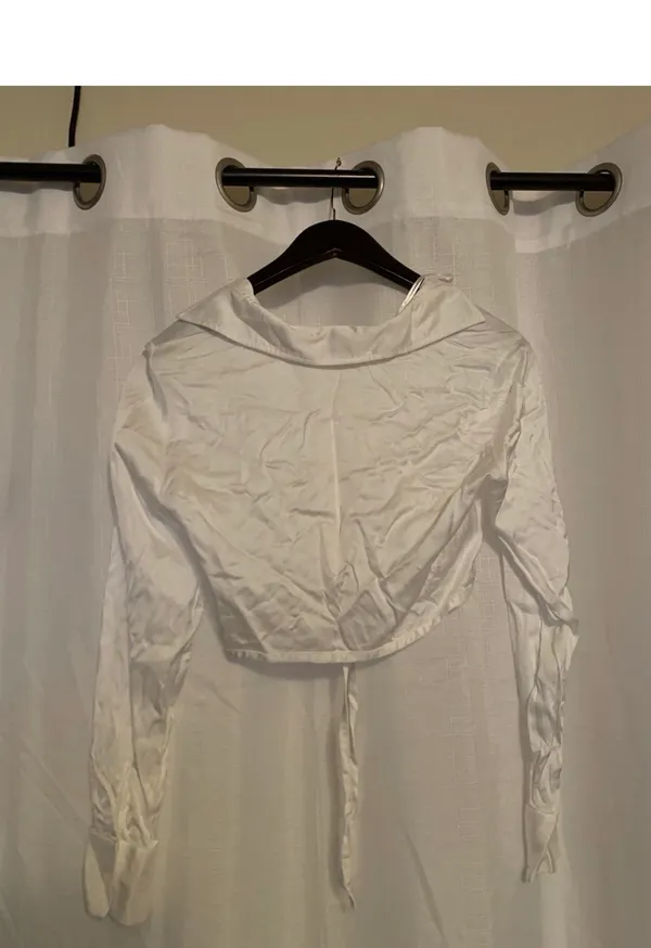 Zara white cropped satin blouse: Medium - Image 3