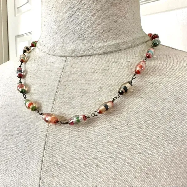 Colorful beaded necklace - Image 2