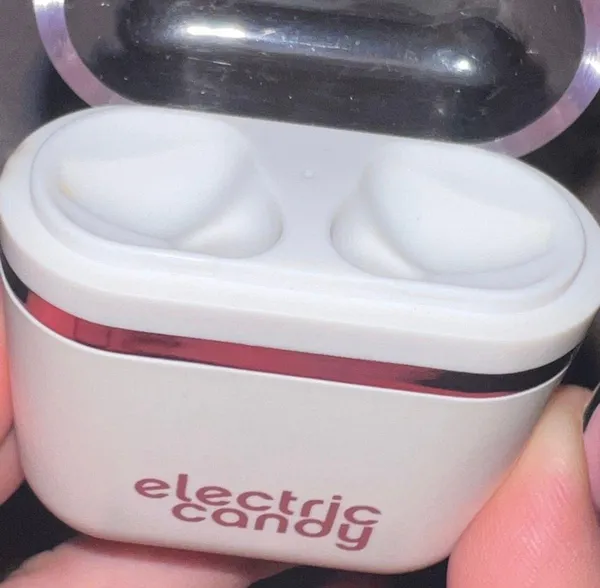 Tzumi Electric Candy Blush Soundmates Wireless Earbuds - Image 5