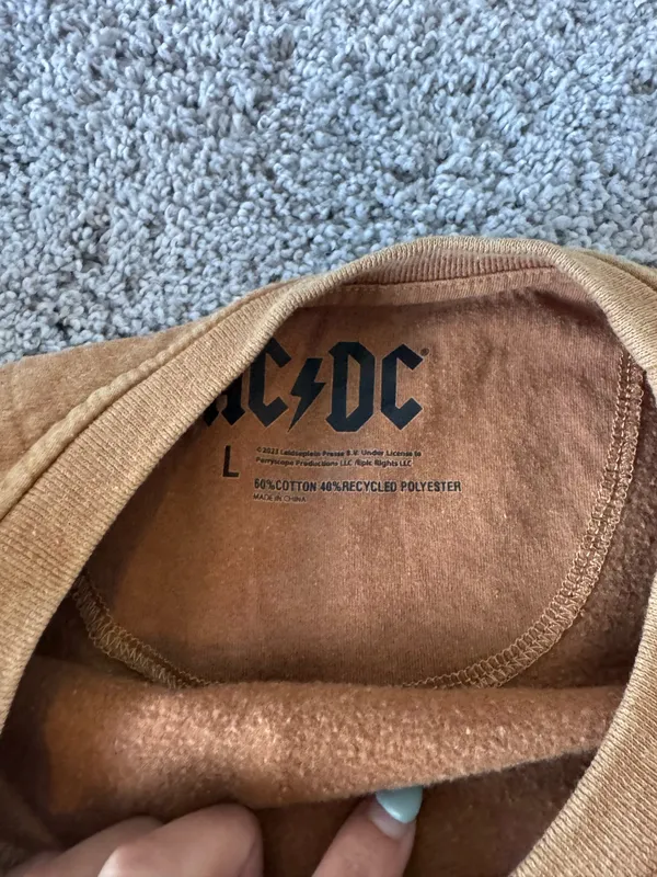 Urban Outfitters AC/DC Crewneck - Image 3
