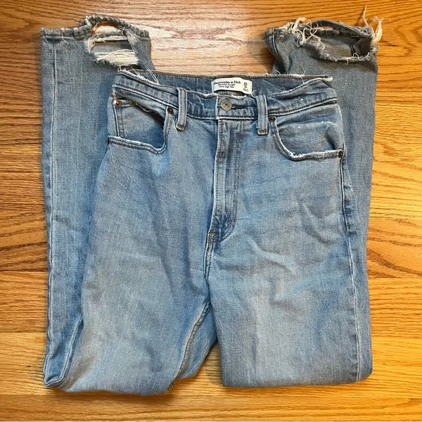 Abercrombie & Fitch the ankle straight ultra high rise jean size 25 / 0 - Image 3