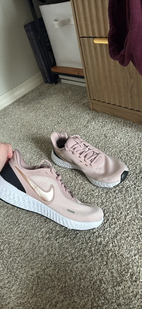 Nike Revolution 5 Running Shoes - Image 2