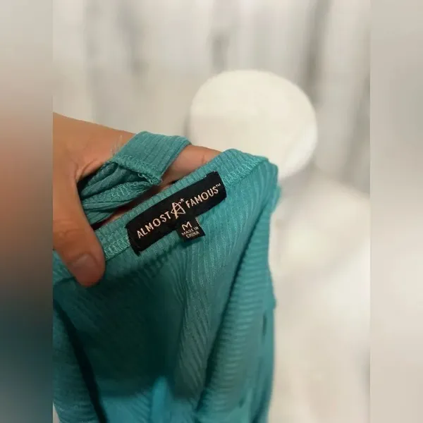 Top Blue Size M - Image 3