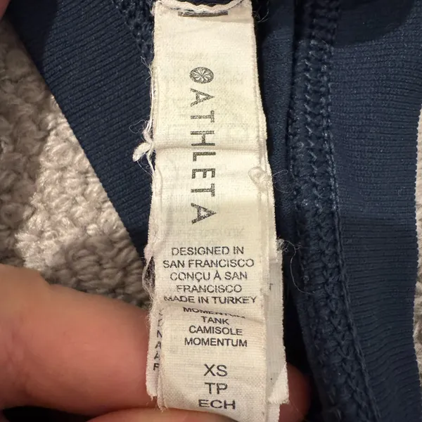 Athleta momentum tank - Image 3