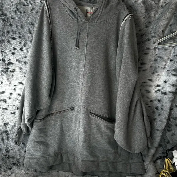 1057 free People Movement Close Call Gray Oversized Hoodie Small new - Image 3