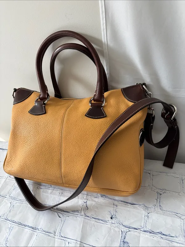 Dooney & Bourke All Weather Leather 2 (AWL 2) mustard yellow Satchel /Crossbody - Image 2