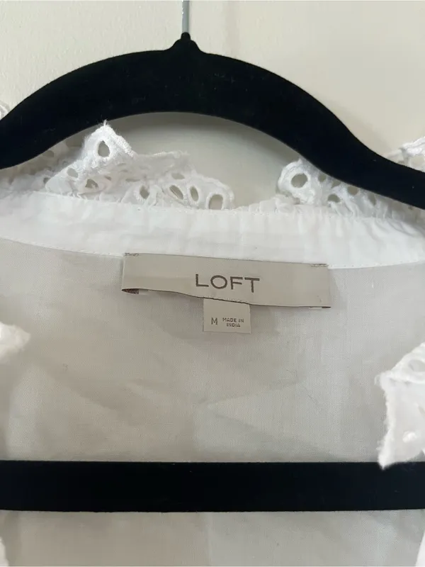 Loft White Eyelet Cotton Peasant Top Medium Cottagecore Romantic Prairie Coastal - Image 2