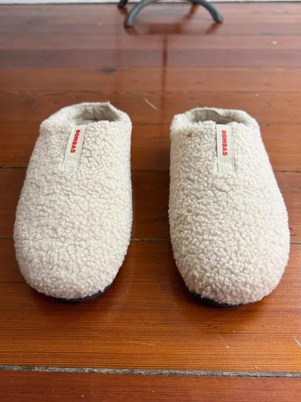 Bombas Women Sunday Faux Fur Cozy Slippers Sz 10 💛🍄 - Image 4