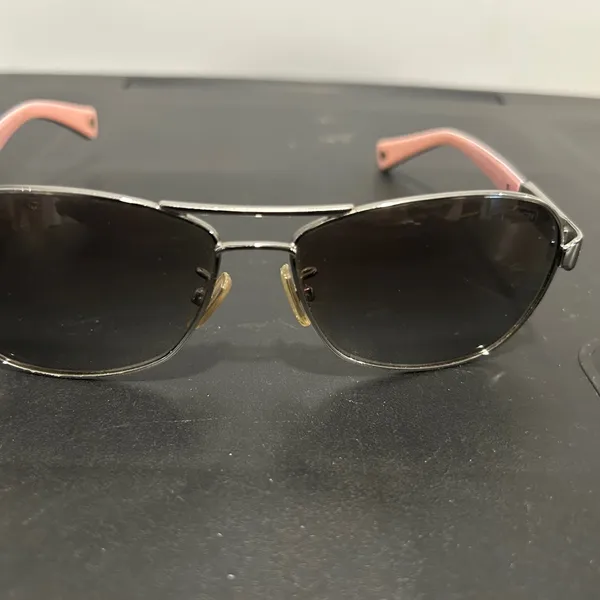 Coach Stylish Black and Silver Sunglasses - Image 9