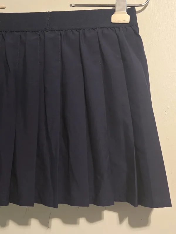 ALO Yoga Navy Pleated Skater Skort - Image 9