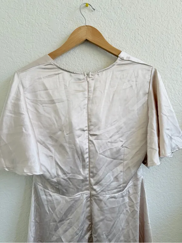 Selfie Leslie Champagne White Short Sleeve Mini Dress Asymmetrical Cowl Neck L - Image 5