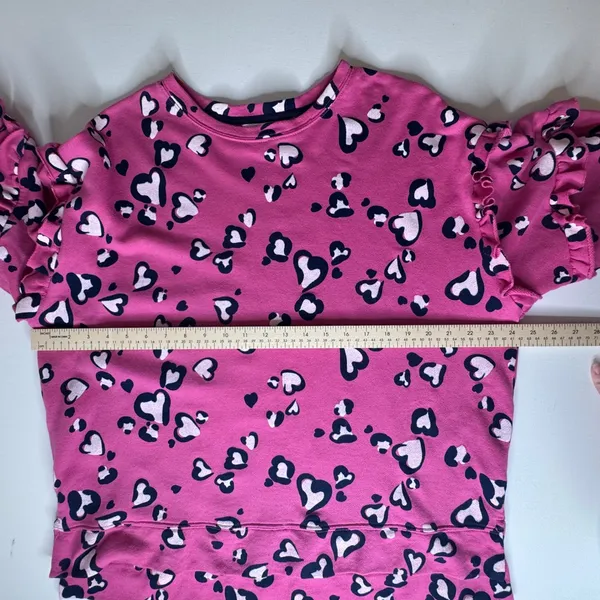 Crown & Ivy Pink Heart Leopard Print Ruffle Sweatshirt Large Cozy‎ Valentine's - Image 8