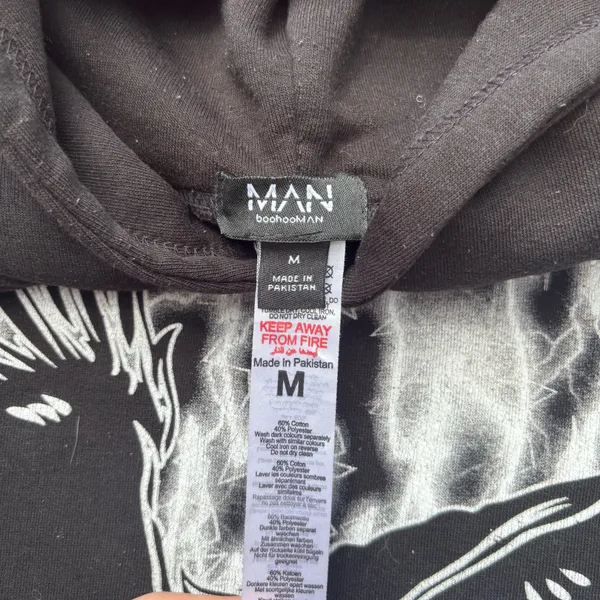 Boohoo BoohooMAN men’s graphic eagle lightening cropped boxy hoodie size M - Image 3