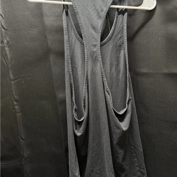 Gymshark Charcoal Gray Tank Top - Image 4