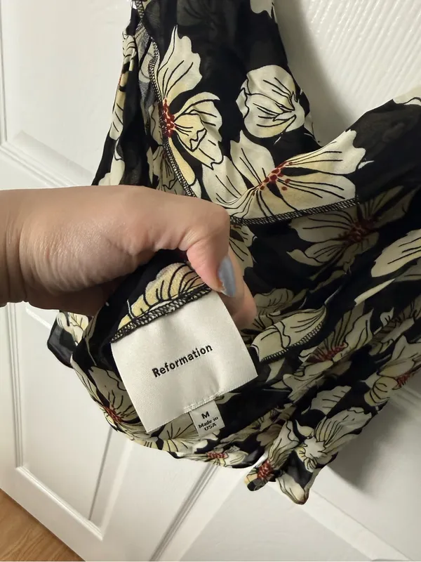 Reformation Astra Top in Oriole M - Image 6