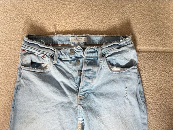 Abercrombie and Fitch 90’s Baggy Low Rise - Image 2