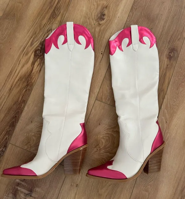Cowgirl Boots!! White Size 8 - Image 2