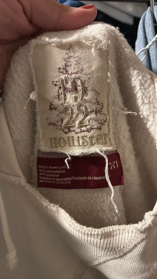 1922 Hollister Hoodie California - Image 2