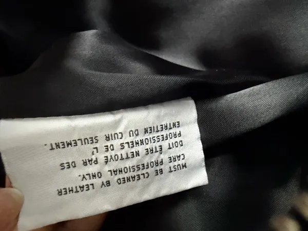 Vintage Black Leather Zip-Front Jacket - Image 4