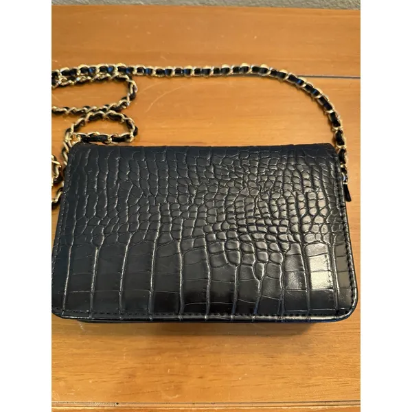 Bebe Fabiola Stamped Crocodile Faux Leather Crossbody Small‎ Handbag Black Gold - Image 3