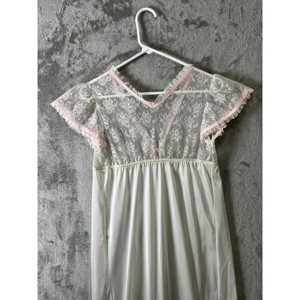 Vintage Lace Nightgown Dainty Ivory Pink‎ Sheer Cottagecore Romantic Milkmaid SM - Image 4