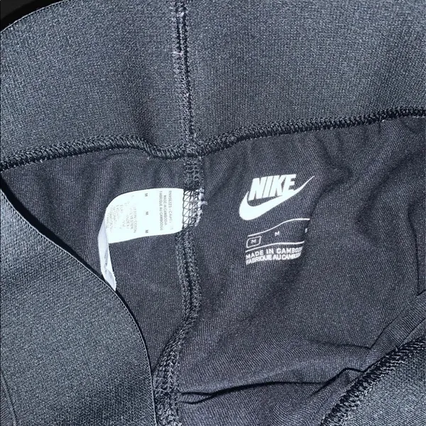 Med Nike legging - Image 3