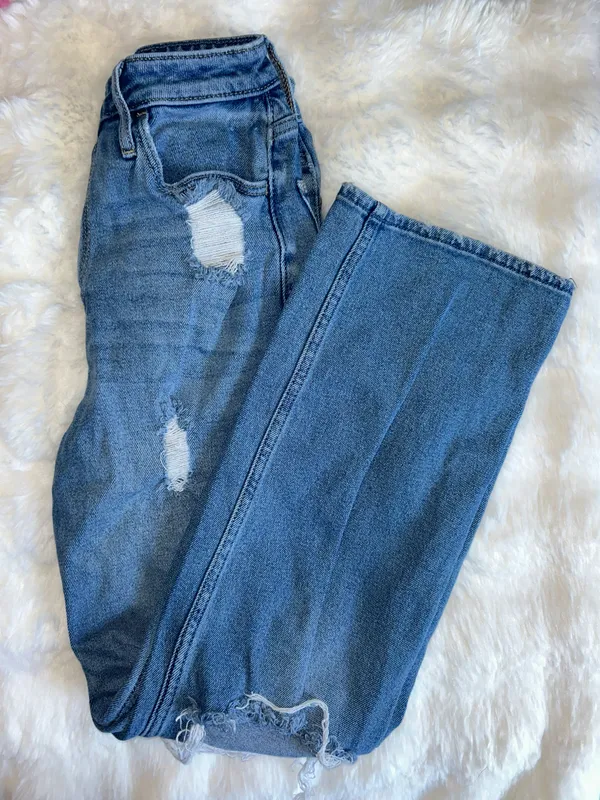 Hollister High Waisted Distressed Dad Jeans - Image 6