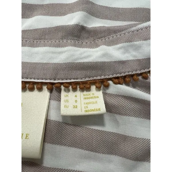 Anthropologie Maeve Wrap Surplice Blouse White Tan‎ Striped Women Size 0 Cottage - Image 4