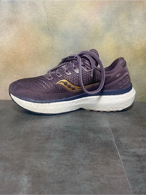 Saucony Triumph 18 Women's Purple Running Shoes S10595-20 Size 6 - Image 7