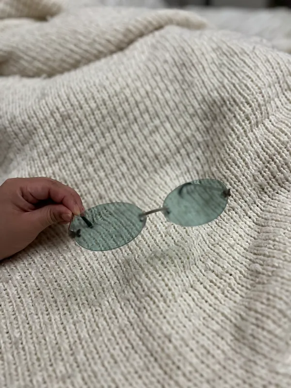 Rimless Round Blue Sunglasses - Image 5