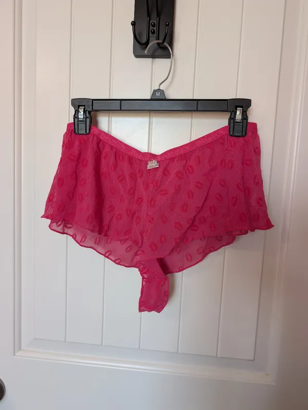NWOT Paris Hilton Babydoll 2 Piece Lace Lip Set Medium Hot Pink - Image 2