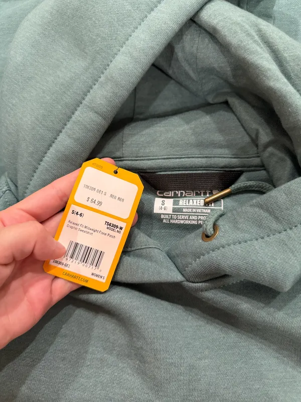 Carhartt hoodie  - Image 5