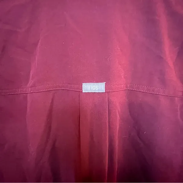 Figs Rafaela top Burgundy Size oversized XS Nursing Scrub Top Only - Image 7
